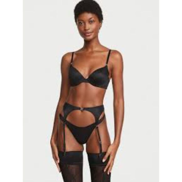 💗👙Victoria's Secret Garter Belt & Thong signature Logo 👙💗 - Picture 3 of 9